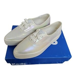 Keds Iridescent Pointed Toe Platform White Sneakers Size 5